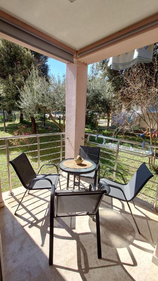 Apartments Lola روفينج المظهر الخارجي الصورة