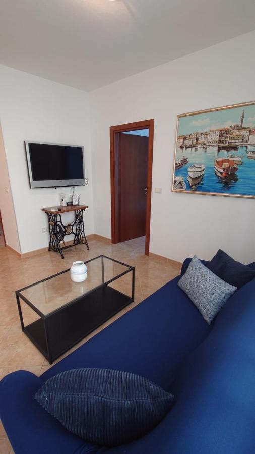 Apartments Lola روفينج المظهر الخارجي الصورة