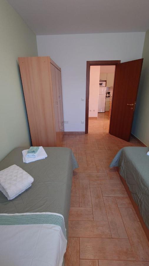Apartments Lola روفينج المظهر الخارجي الصورة