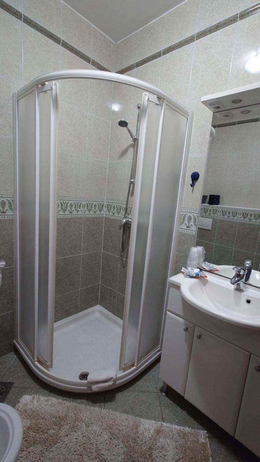 Apartments Lola روفينج الغرفة الصورة