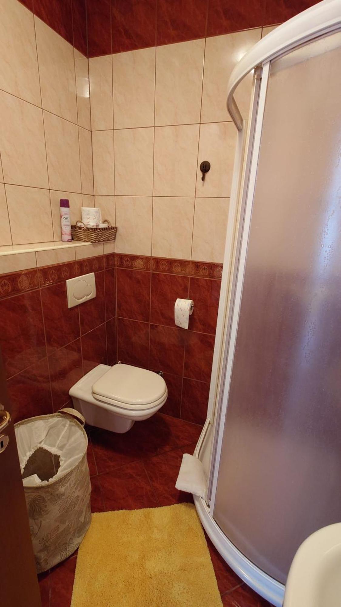 Apartments Lola روفينج الغرفة الصورة