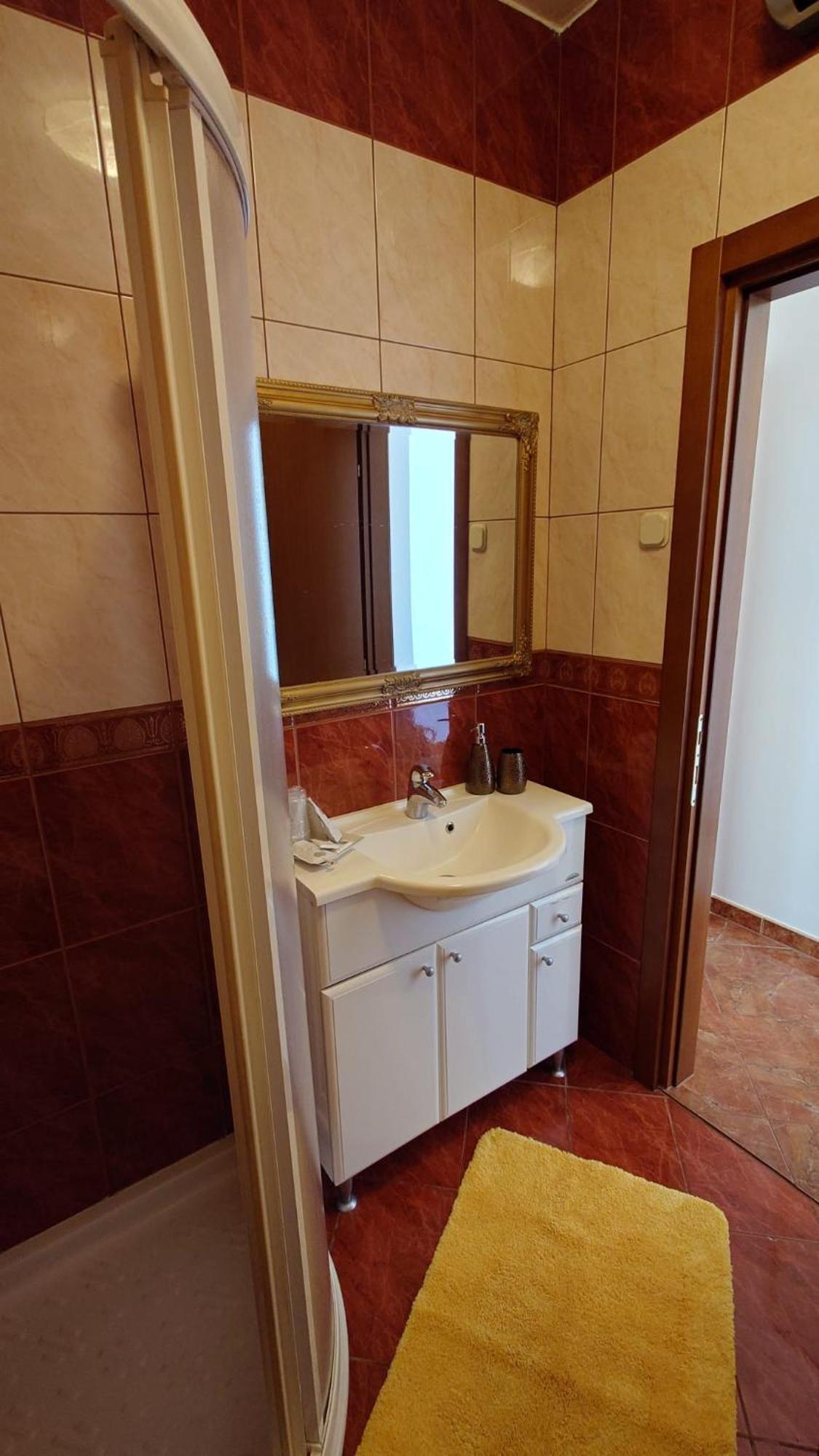 Apartments Lola روفينج الغرفة الصورة
